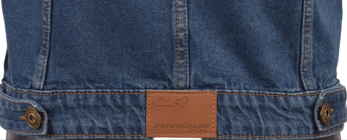 Esencial Chaqueta Denim para Mujer  -           P22 008